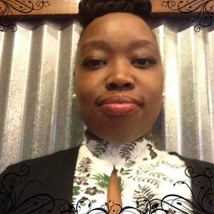 Meet your Posher, Monique